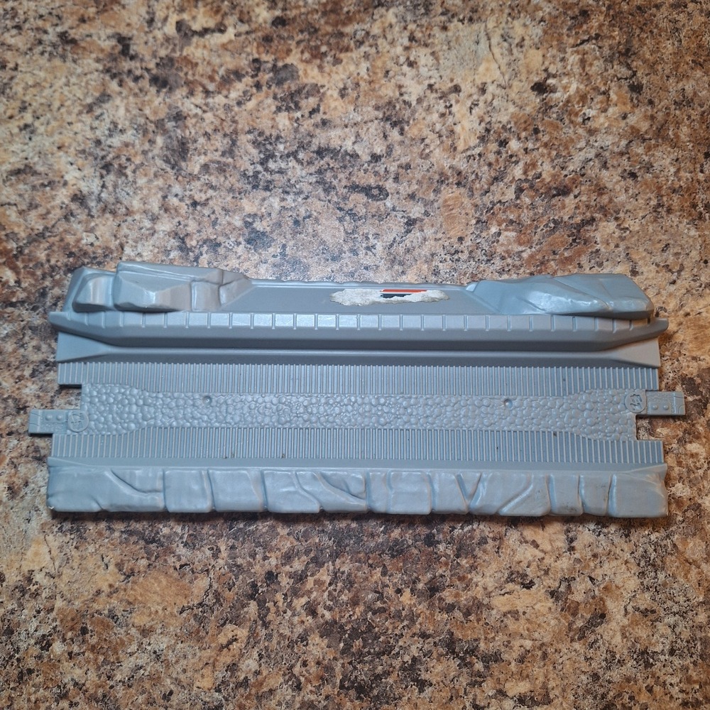 Mattel Thomas Trackmaster Gray‎ Rock Mountain Straight Track 2015 DFJ40 DFJ60